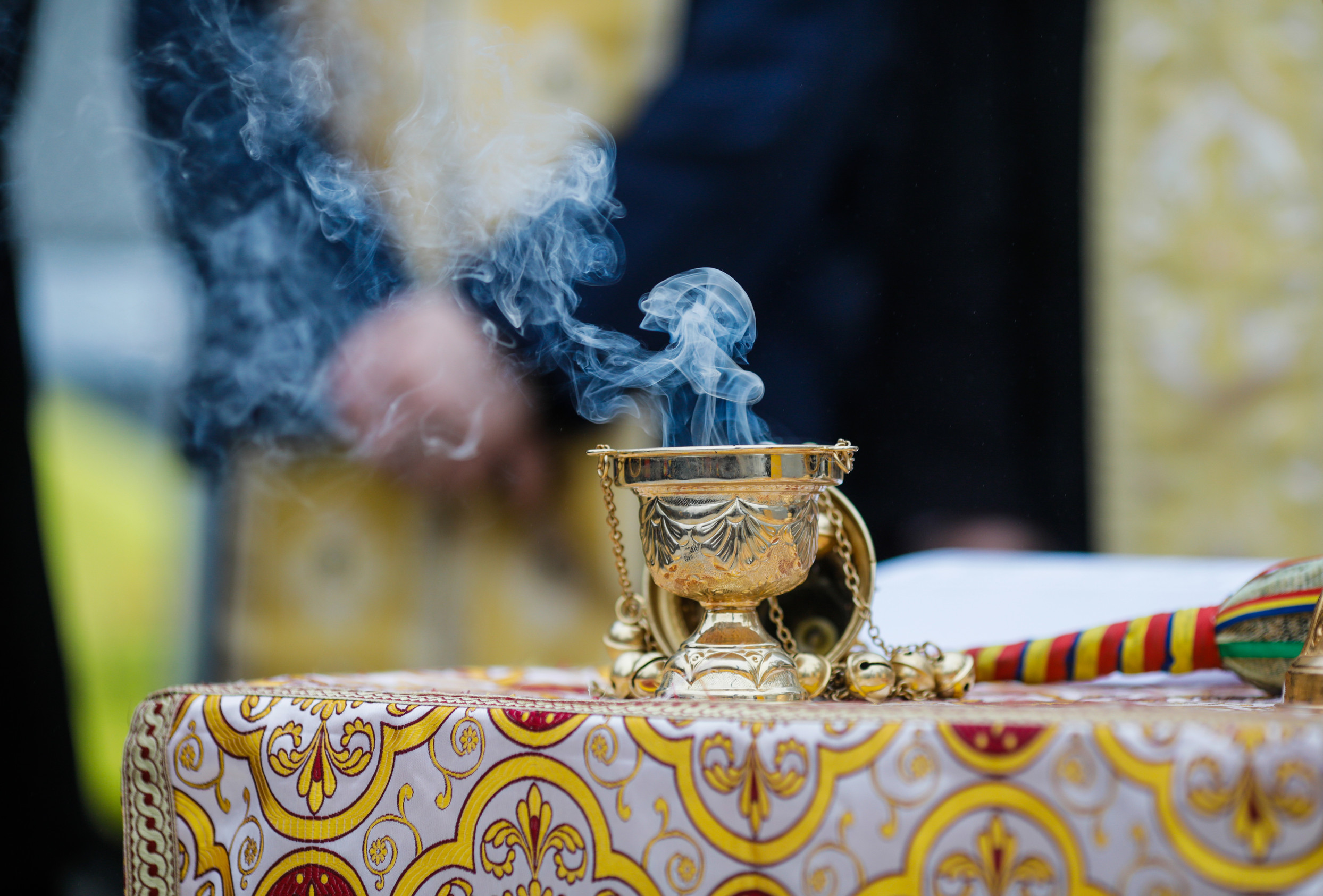 FUNERALI COMUNITA' ESTERE